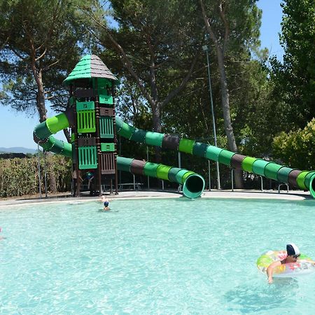 Camping Badiaccia Village Castiglione del Lago Exterior foto