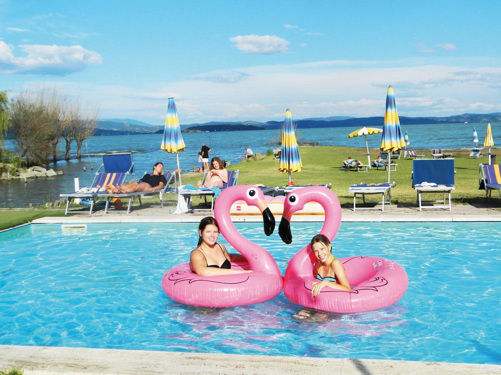Camping Badiaccia Village Castiglione del Lago Exterior foto