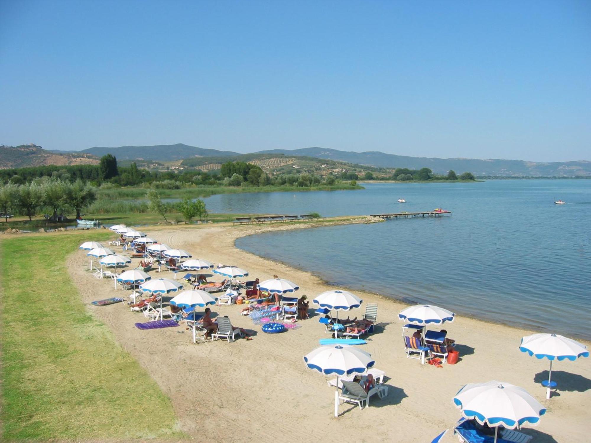 Camping Badiaccia Village Castiglione del Lago Exterior foto